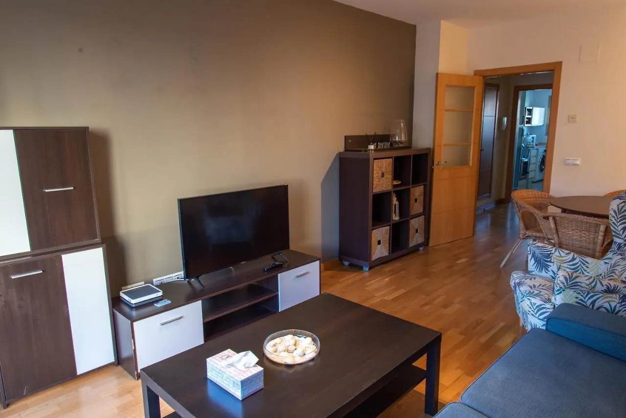 Holidays2Malaga Termica Apartment With Salt Water Pool 200M From The Beach